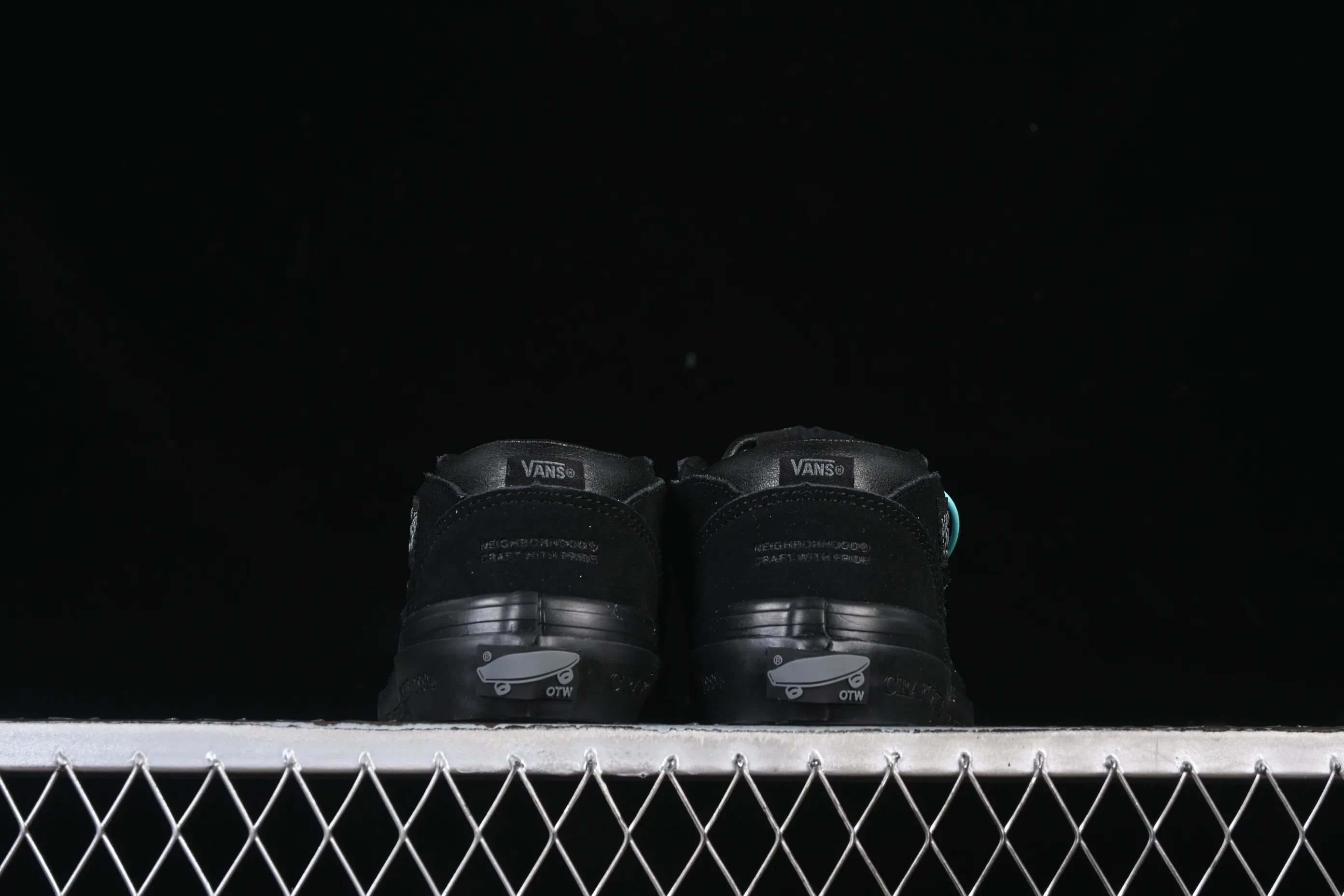 All categories Vans Vans series Vans Mid Vans China Vans Half Cab 33 Vans official retro casual simple versatile skateboard shoes VN000EFYBLA